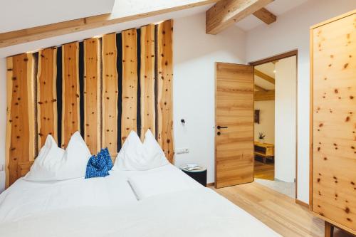 Hotel Schmuckhof Room Type - Triple Room