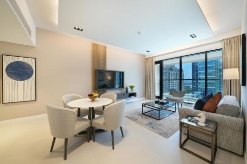 Cheval Maison - The Palm - image 10