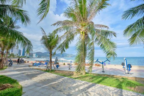 Ocean Sun Apartment Hon Chong Nha Trang  - 해변