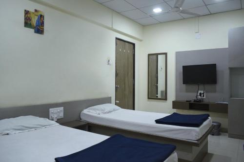 Gurusparsh lodging