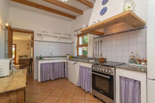 Can Pilos - image 14