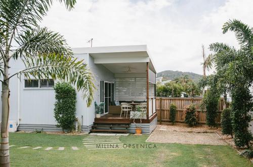 Coast Road Cottage