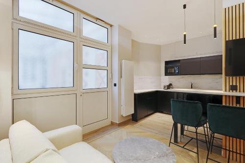 Pick A Flat's Apartment in Parc Monceau - Boulevard de Courcelles