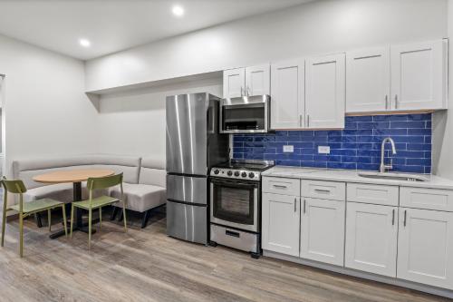 Seaport Suites 4