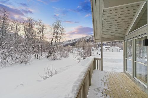 Tromsø Lodge & Camping - image 10