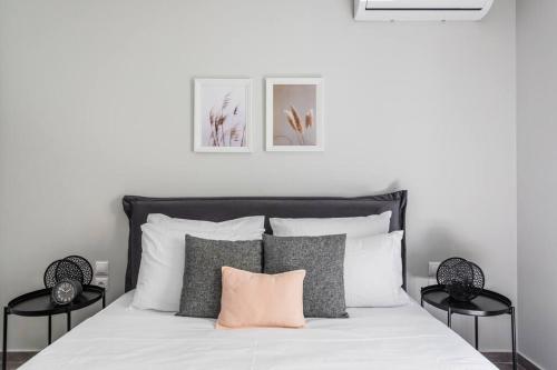 One-Bedroom Apartment image 6