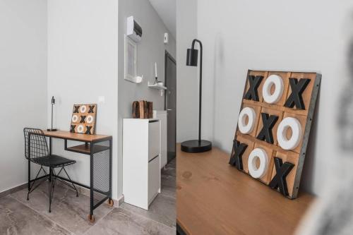 One-Bedroom Apartment image 4