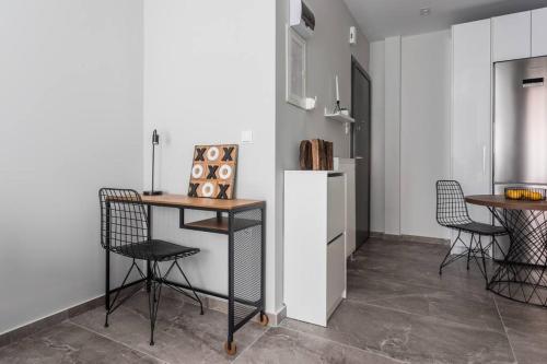 One-Bedroom Apartment image 2