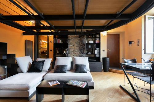  Secret Retreat With Lake View by Halldis in Pognana Lario