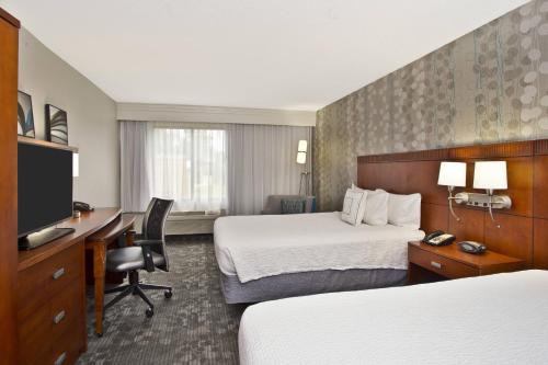 Courtyard by Marriott Gulfport Beachfront