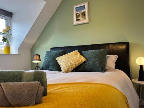 Hidden Gem with Free Parking, Windsor (photo 3)