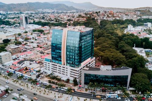 Courtyard by Marriott Guayaquil, Guayaquil
