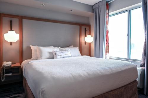 King Suite with Sofa Bed