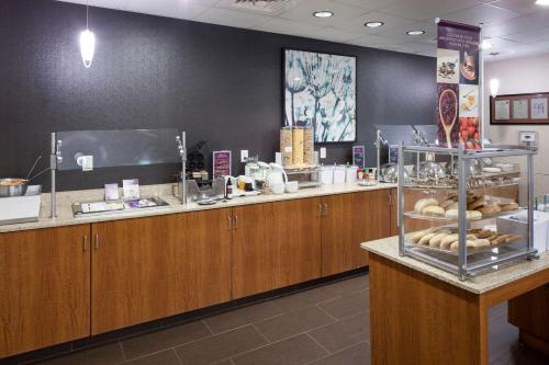 Residence Inn by Marriott Dothan - image 14