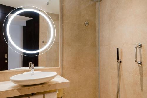 Sheraton Poznan Hotel - image 7