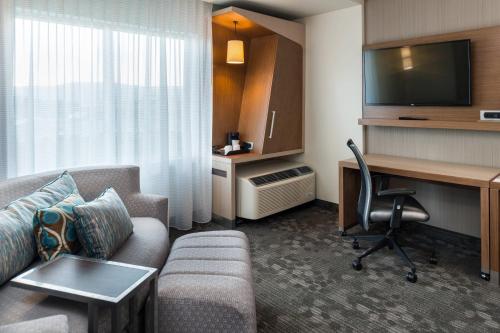 Courtyard by Marriott Elmira Horseheads