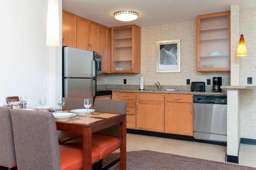 Residence Inn Moline Quad Cities