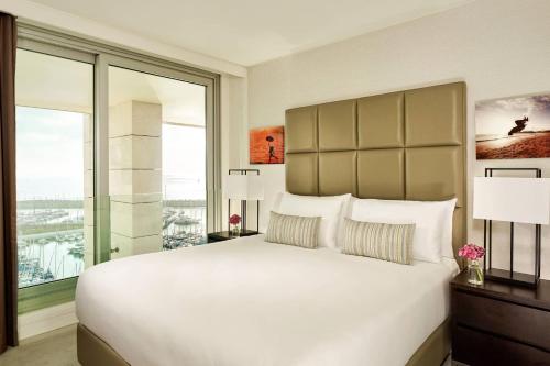 459594540 The Ritz-Carlton, Herzliya