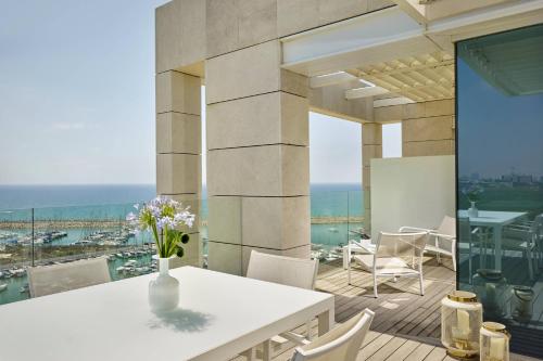 459594614 The Ritz-Carlton, Herzliya