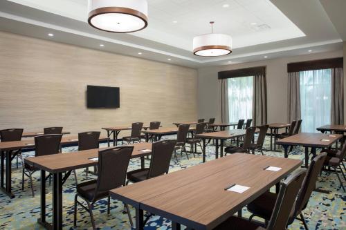 TownePlace Suites by Marriott Orlando Theme Parks/Lake Buena Vista - image 14