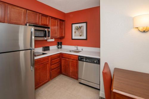 Pure Wellness Allergy Friendly 1 Bedroom Queen Suite