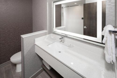 Fairfield Inn & Suites by Marriott Oklahoma City Downtown in Oklahoma City, USA