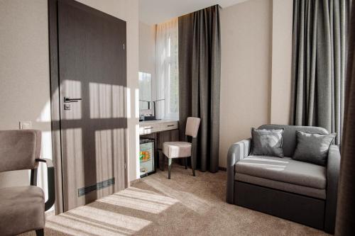 1 sofa bed