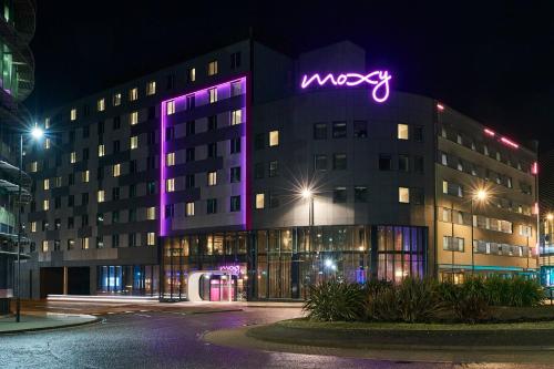 Moxy Southampton - Hotel