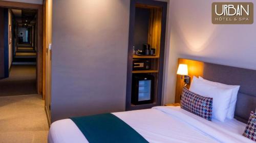 459611805 Urban Hotel & Spa