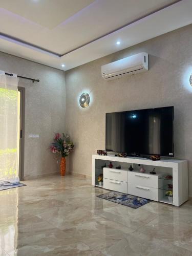 Dar sophia Dar sophia