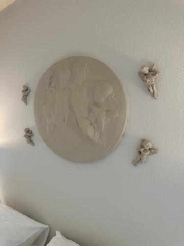Hotel Grand Canal - image 3