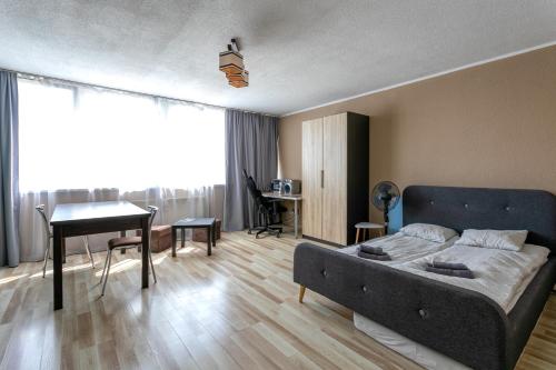 Studio parking TV WiFi in Orunia