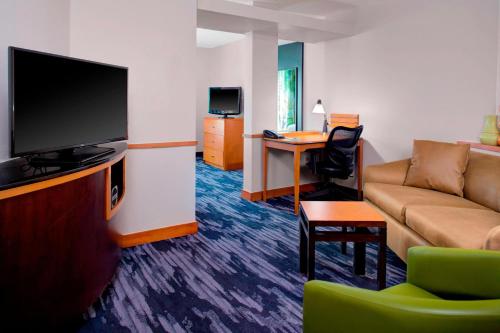 Fairfield Inn and Suites by Marriott Montgomery EastChase