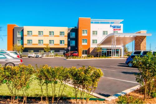 Fairfield Inn & Suites by Marriott San Antonio Brooks City Base