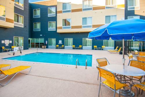 Fairfield Inn & Suites by Marriott San Antonio Brooks City Base