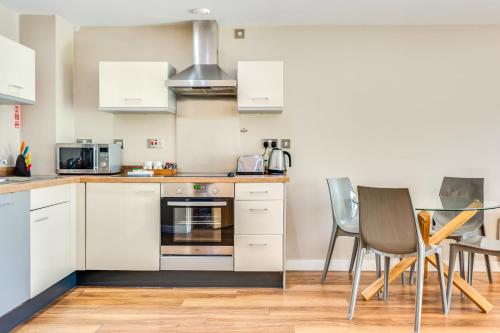 Roomzzz Leeds Headingley in Headingley