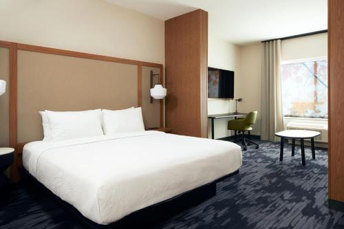 Suite, executive