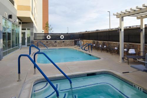 Fairfield by Marriott Inn & Suites Palmdale West - 수영장