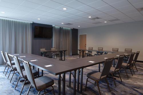 Fairfield by Marriott Inn & Suites Palmdale West - 회의실/연회장