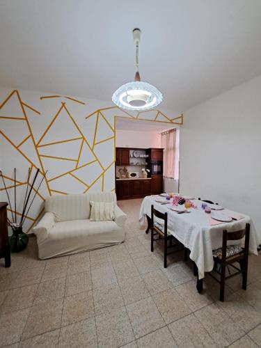 Three-Bedroom Apartment image 10