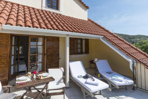 Albouro Seafront Apartments - image 5