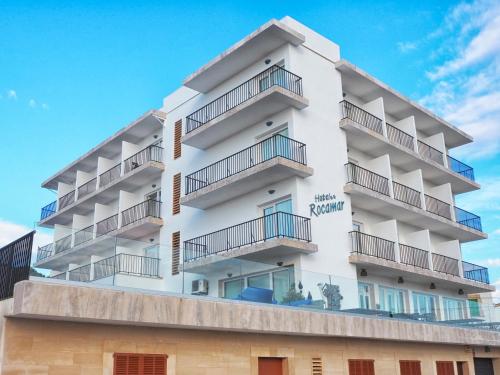 Hotel Rocamar - image 12