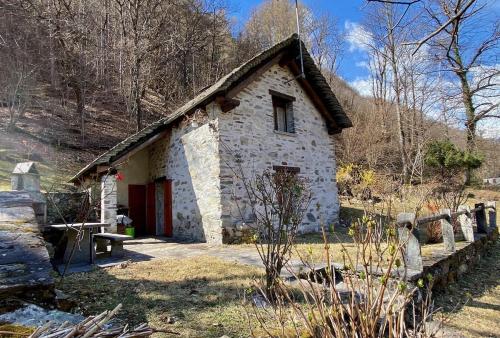 B&B Giumaglio - Maggia by the River - Bed and Breakfast Giumaglio