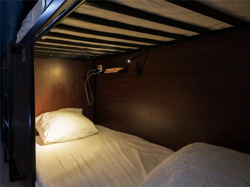 Chambre partagée, pour femmes, 6 personnes