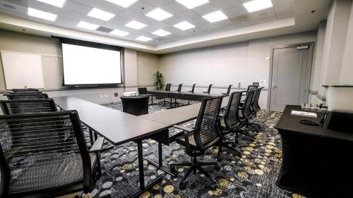 459664361 Georgia Tech Hotel and Conference Center