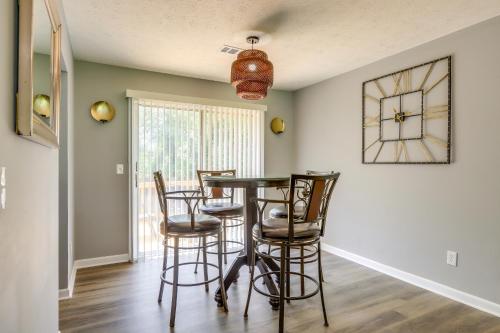 Decatur Vacation Rental with Fenced Yard! in Decatur, USA