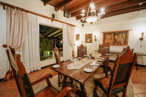 레스토랑, Parador Nature Resort and Spa in 쿠에포스