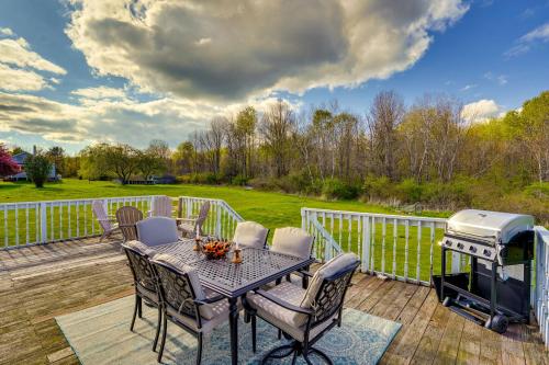 Dog-Friendly Freeville Home about 8 Mi Cayuga Lake! in Freeville, USA