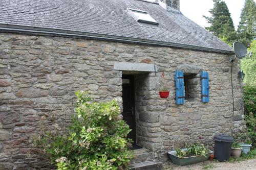 Genevrier Cottage in Huelgoat