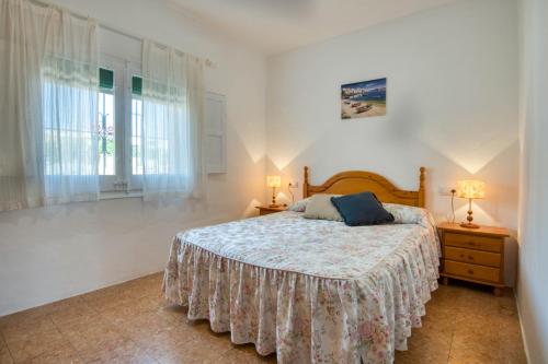 Five-Bedroom House image 10
